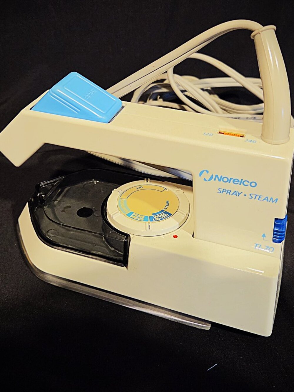 Norelco TI-70 Spray & Steam Travel Iron – Brand New / Never Used – Mint